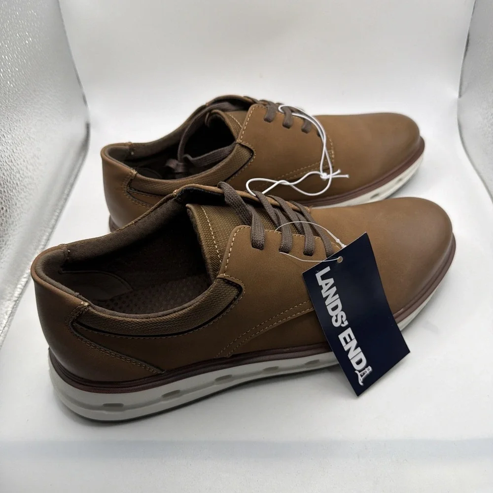 Lands End Sport Oxford Dark Tan And White Shoes. Size 8. New